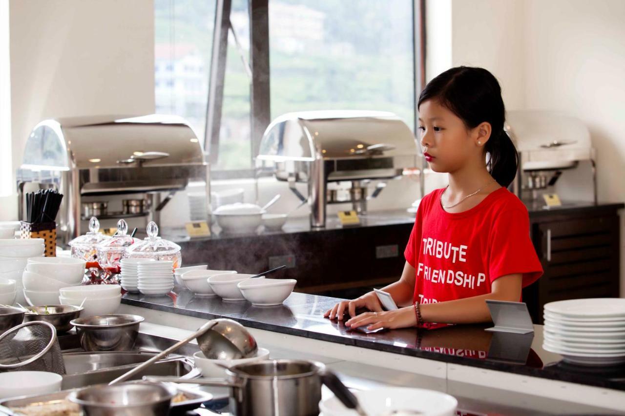 Anivia Tam Dao Hotel Son Dinh Exteriör bild